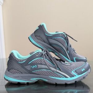 Ryka Sky Walk Women's Athletic Trail Shoes in Gray and Teal. Womens Size 9